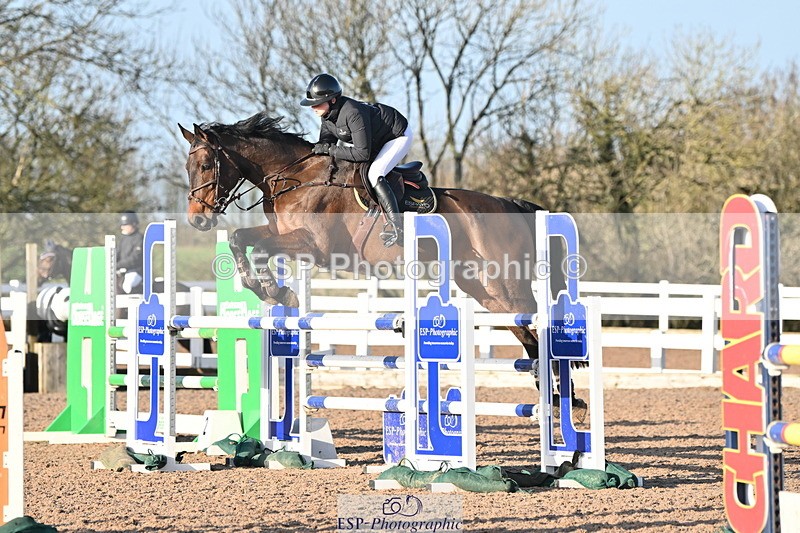 231210A-134603-02680 - Cls 20 Newcomers & 1.10m Open