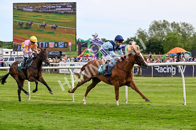 300526-Race 6-Zoustar Dreams-0817 - Race 6 16.43pm Racing TV Handicap
