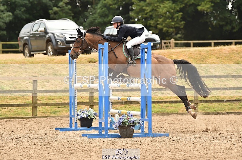 230618-144322-12972 - Cls 25 Pony Foxhunter & 1.10m Open