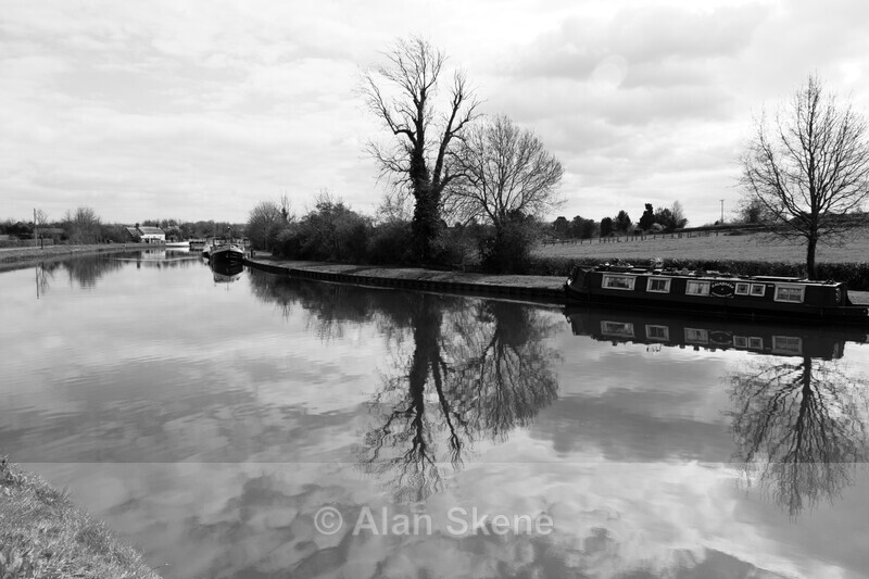 DSC01084 copy - Canals