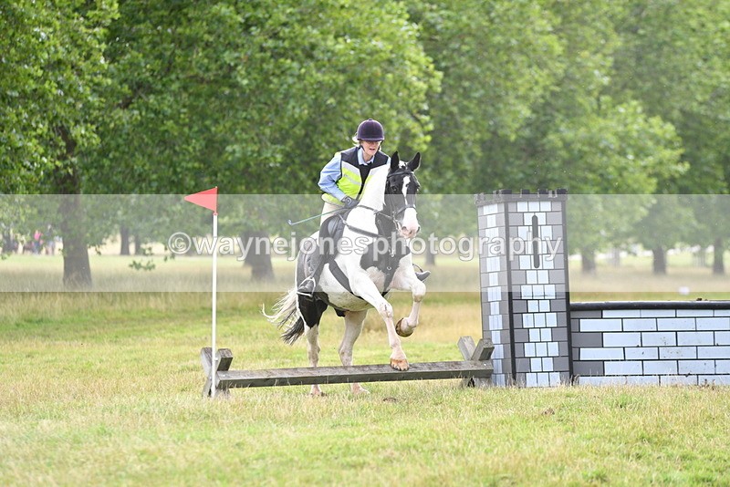 WJ5_2137 - Time at Jump 13:04 to 14:02