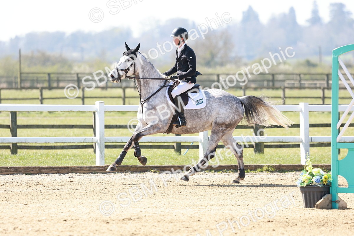 SBM_003935 - Class 16 - Senior 1.05m