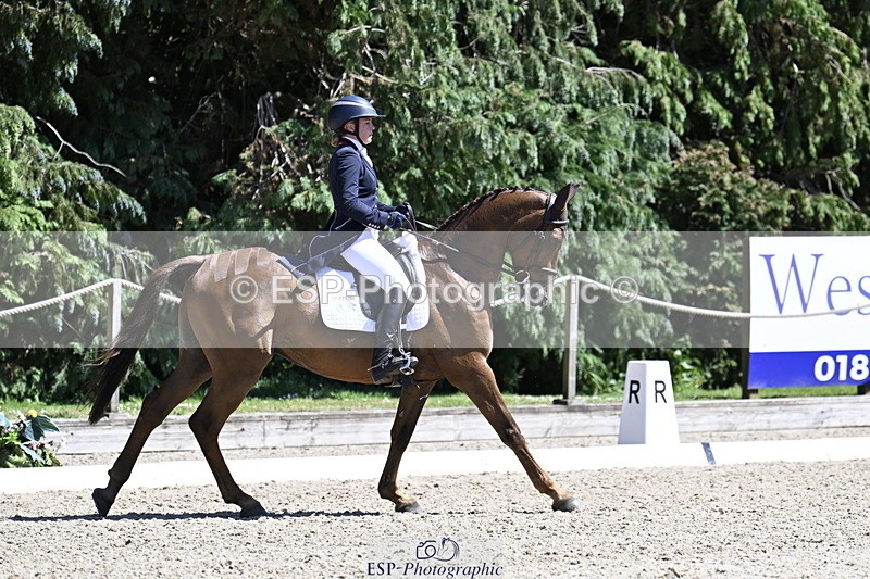 250522A-150450-03766 - D-402-Isabelle.Cook-CYMOON.F.Z