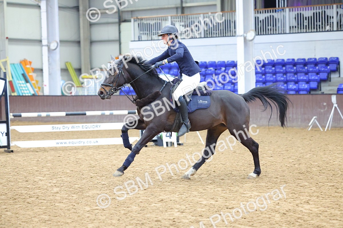 SBM_009499 - Class 20 - Senior British Novice/ 90cm Open - First Round (0.90m)