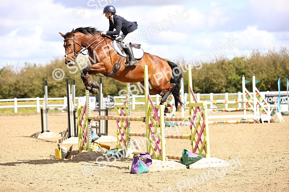 SBM_003416 - Class 16 - Senior Discovery - 1.00m