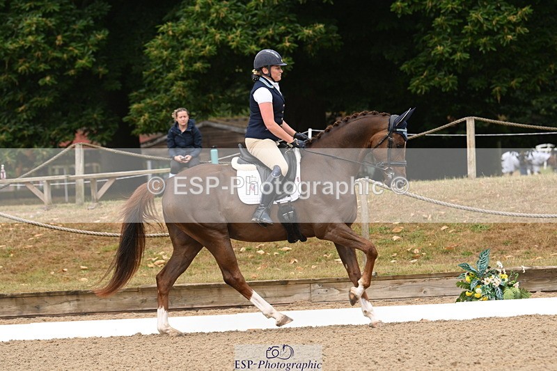 250719A-093918-03001 - 144-Verity.Perry-Vogue