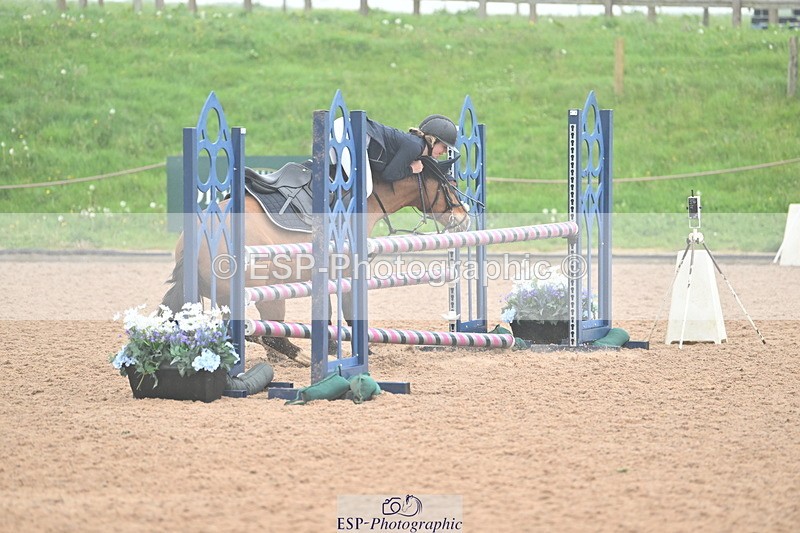 240505A-111822-04818 - Cls 3  Pony Discovery & 90cm Open