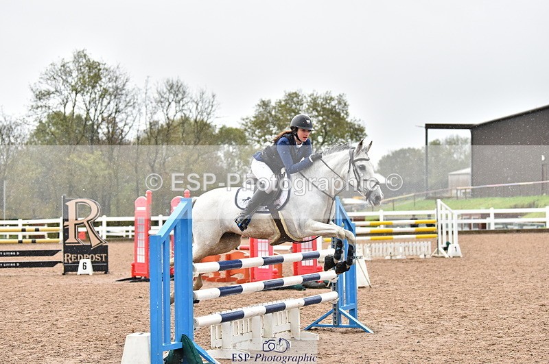 231028A-140714-01824 - Cls 5 Foxhunter & 1.10m Open
