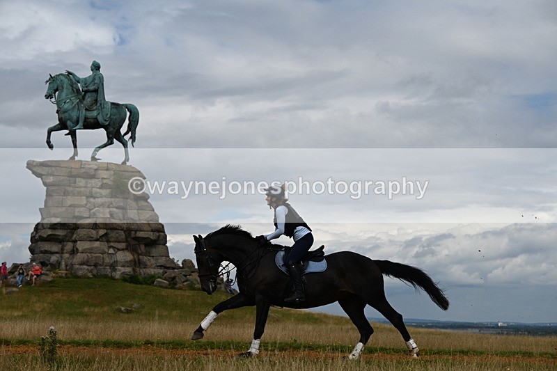 DSC_7716 - Time at Statue 13:16 to 13:52