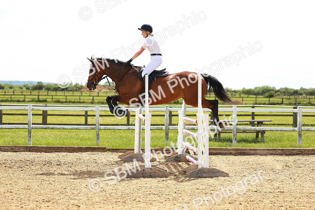 SBM_002492 - Class 4 - Senior Newcomers - 1.10m