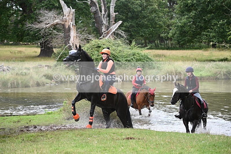 WJ7_4621 - Time at Water 13:26 to 13:59