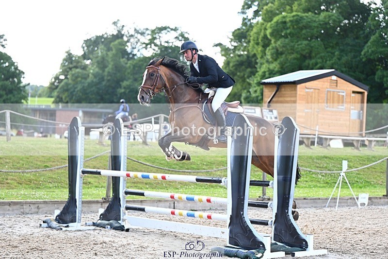 240706-190428-17803 - Cls 39 1.05m Amateur Quali and Open