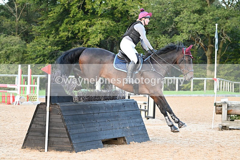 WJ7_6889 - Time 17:12 to 17:30