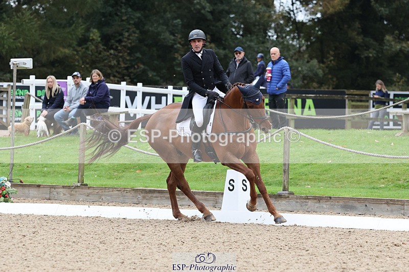 241024-092233-01071 - 125-Alan.Nolan-SIDNEY.MOON