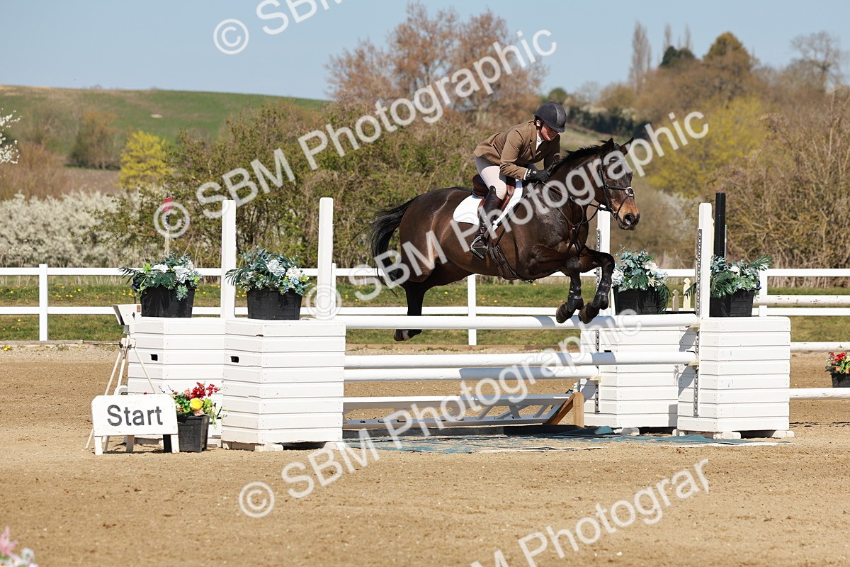 SBM_004393 - Class 17 - Senior Newcomers - 1.10m