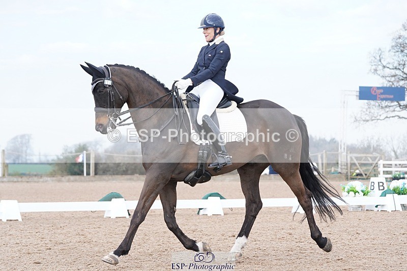 250403-103852-00768 - 018-Louise.Davison-Quamperfect