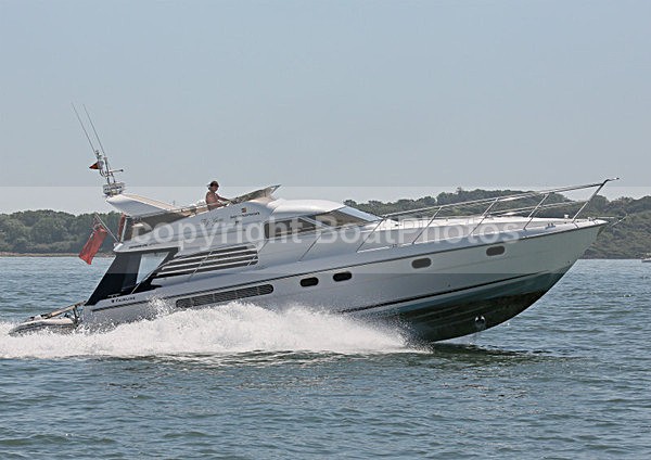 120725 MY GEM FAIRLINE SQUADRON WT7A8373 - Flybridge Cruisers