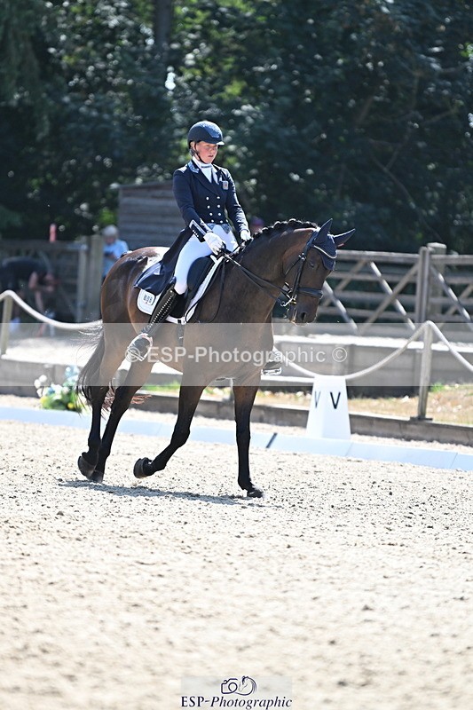 250810A-145924-07513 - 008-Caitlin.BurgessChocotof