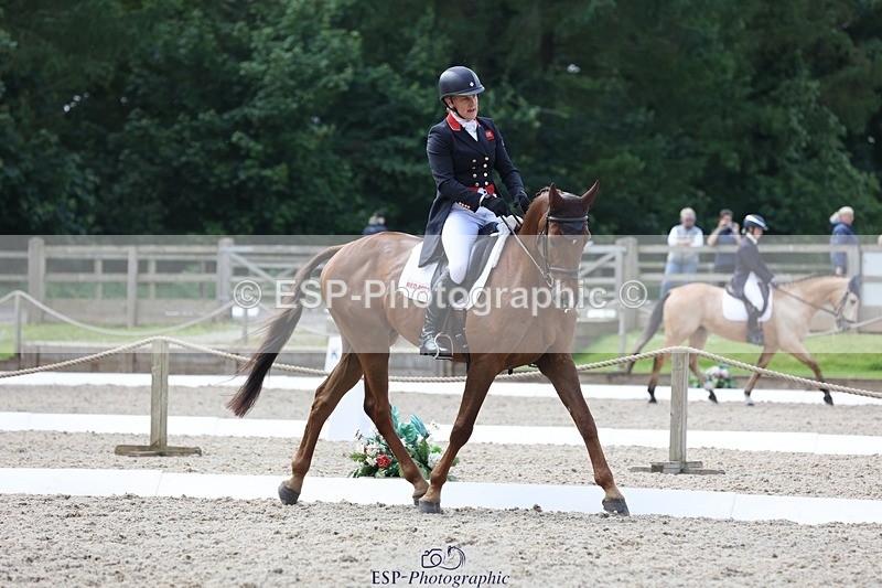 240523-133433-02664 - 307-CYMOON_''F''_Z-Kristina_Cook