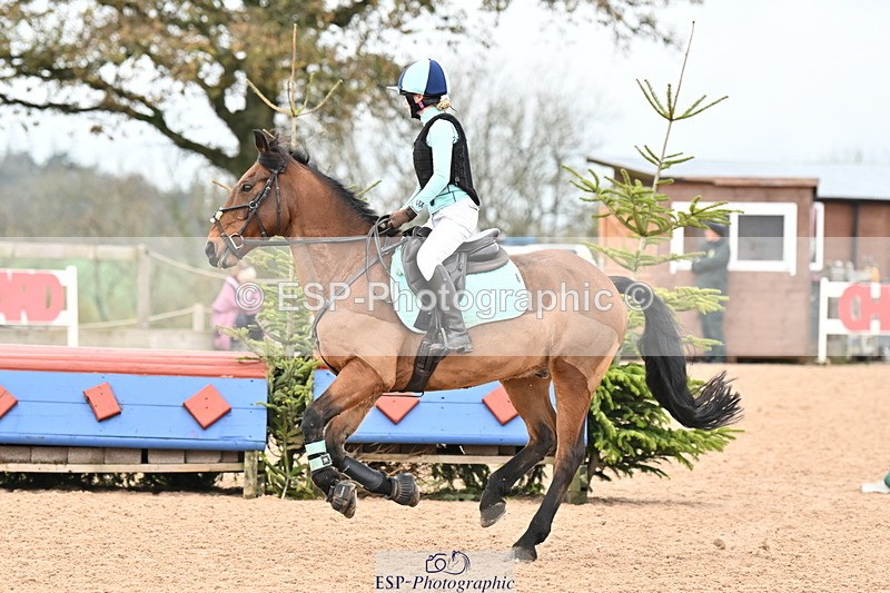 241110A-122301-00823 - 80cm 11.30 to End