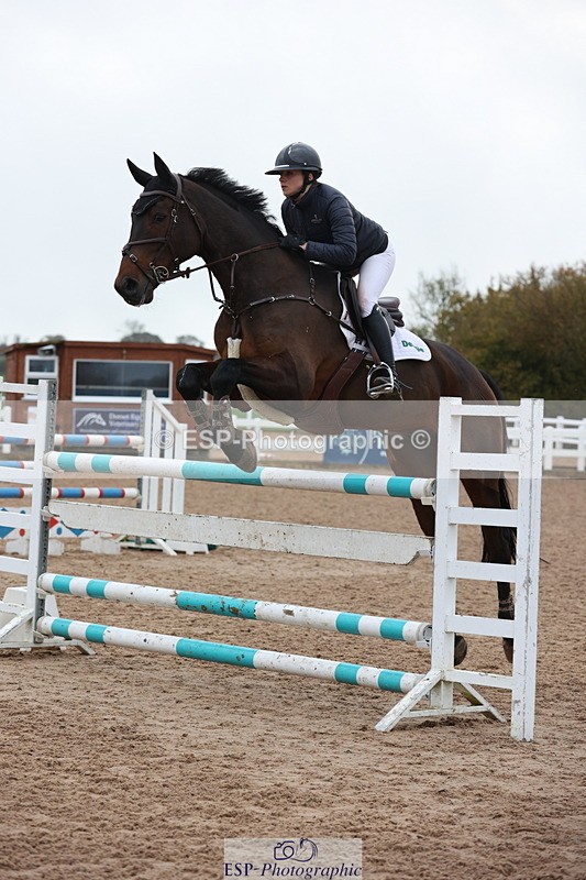 231112A-145558-05069 - Cls 21 Foxhunter & 1.20m Open