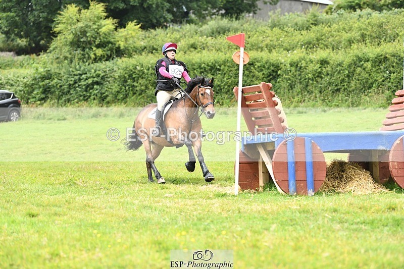 240630-130519-01160 - 925-Paula_Tippett-North_Country_Knight