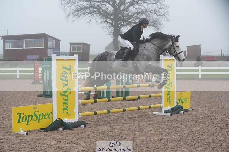 251207-095350-01547 - Cls 16 Blue Chip Winter Qualifier and 90cm