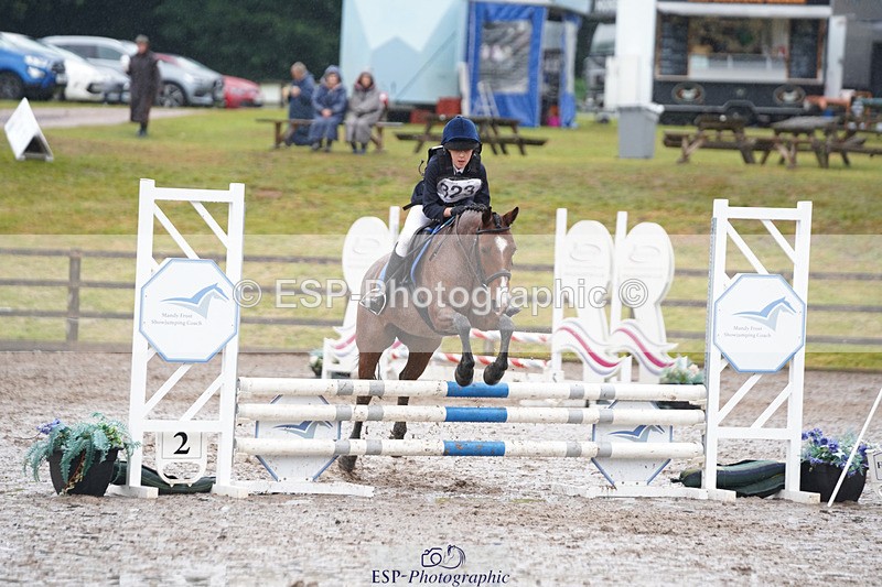 240824X-091222-20598 - 70cm Round 1 8.30 to 9.30