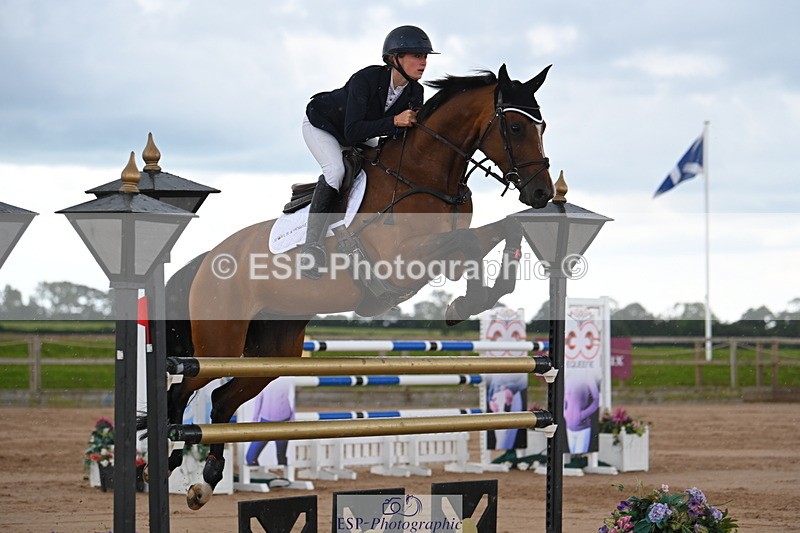 230721A-112746-05655 - Cls 6, 2 Star Medium 1.35m