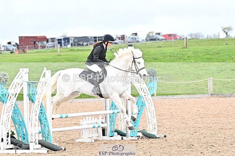 250414-105519-00306 - 80cm Round 1