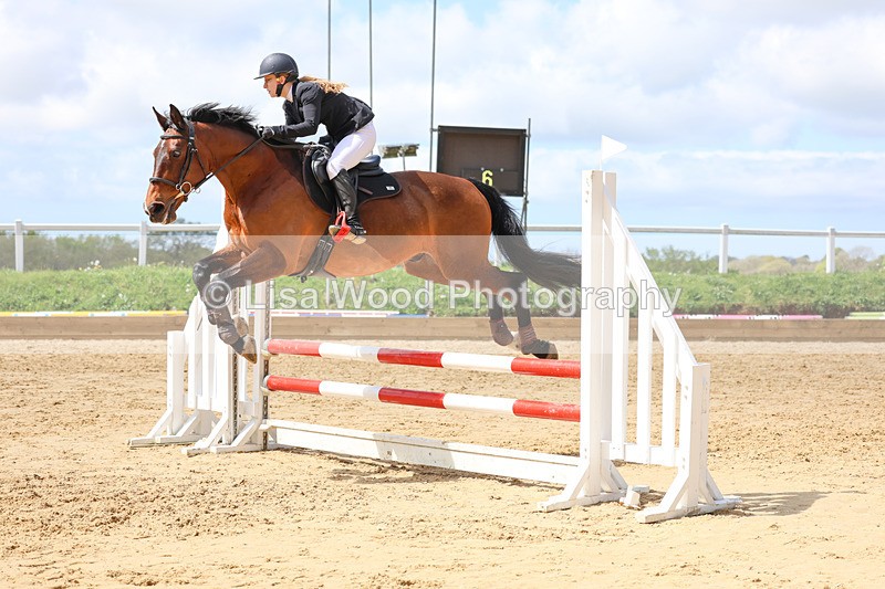 3E7A7507 - Class 9: 80cm Senior