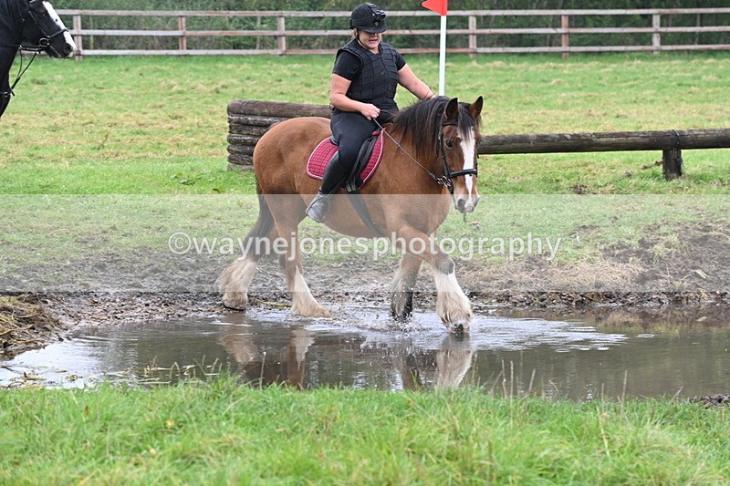 WJ6_9475 - Time at Photographer 14:46 to 14:57