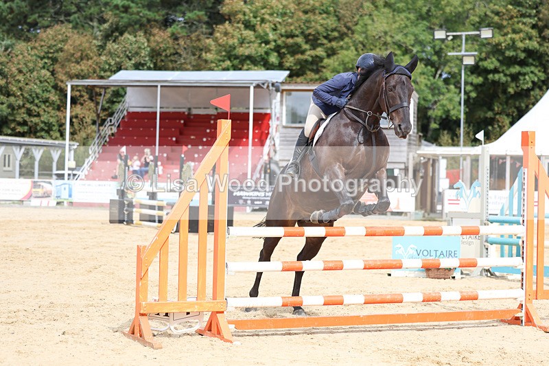 3E7A2514 - Class 5: Senior 95cm