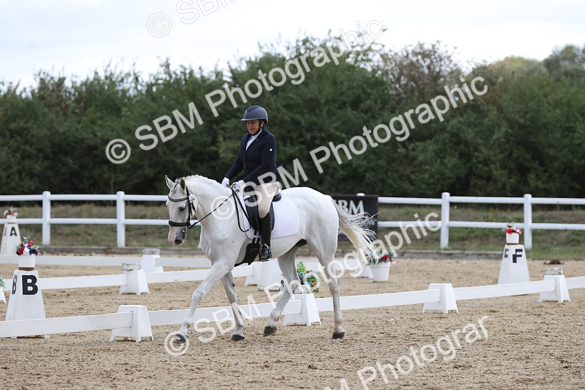 SBM_004213 - Class 9 - Novice 3 Champs
