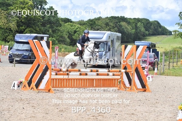 BPP_4360 - CLASS 19 SUN Springboard 128cm/ 138cm Restricted Handicap