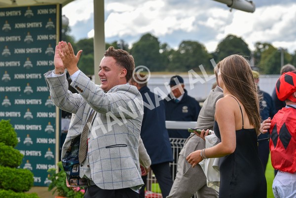 150723-Race 7-Roundhay Park-8917 - Race 7 5.30 pm John Smith's Sprint Handicap