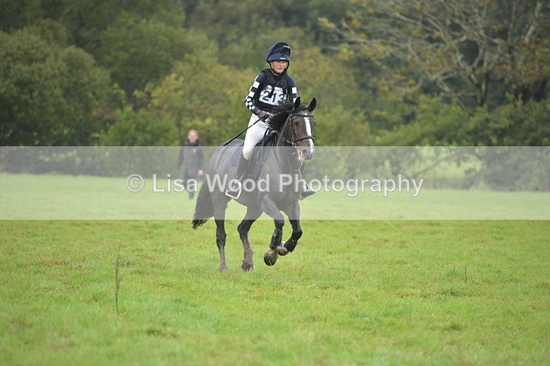 RAY_9495 - Class 2: 70cm: Corner