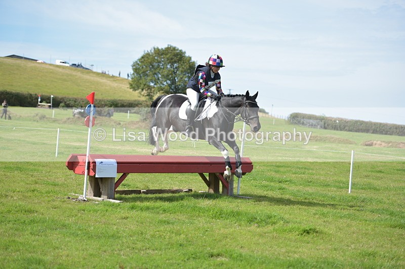 RAY_8294 - Class 1: Trebudannon Open: Red Table