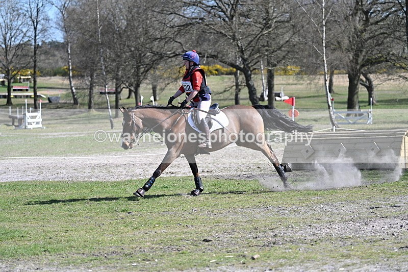 WJ7_0851 - XC Time 13:13 to 13:21