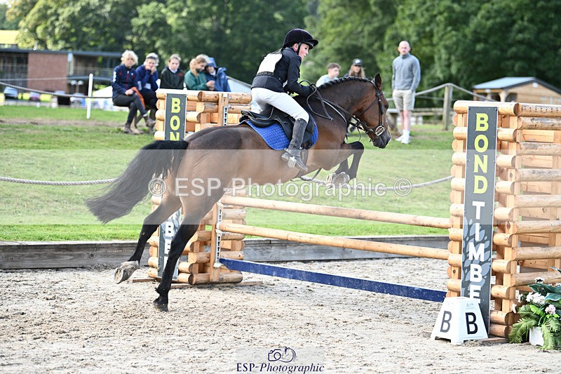 240824X-164603-30409 - 80cm Jump Off