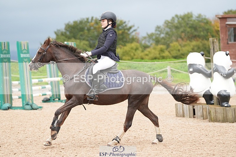 250920-102752-00623 - Cls 5 Pony British Novice and 80cm