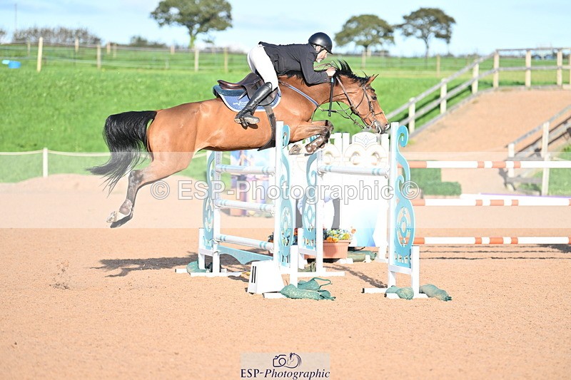 231014A-182143-06410 - Cls 21 National 1.30 & 1.40m Open