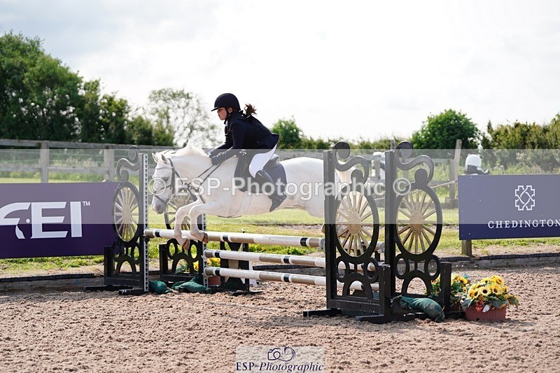 250608-090636-01682 - Cls 2 Pony Intro 70cm