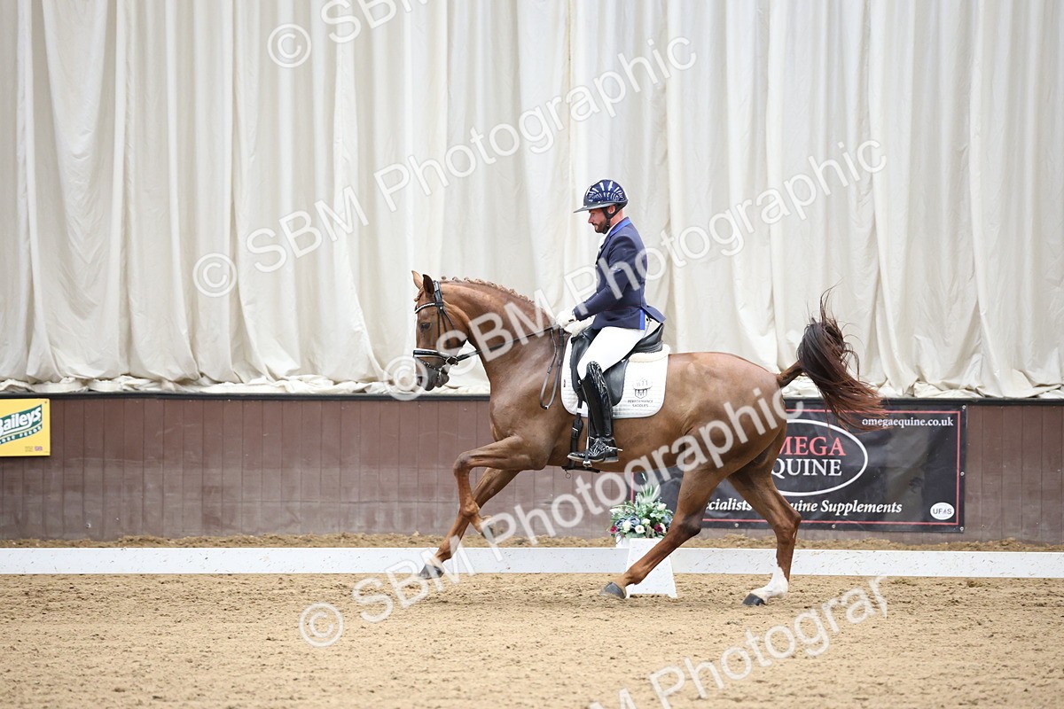 SBM_003168 - Class 5 - Novice 6 Gold - 11.41-12.51