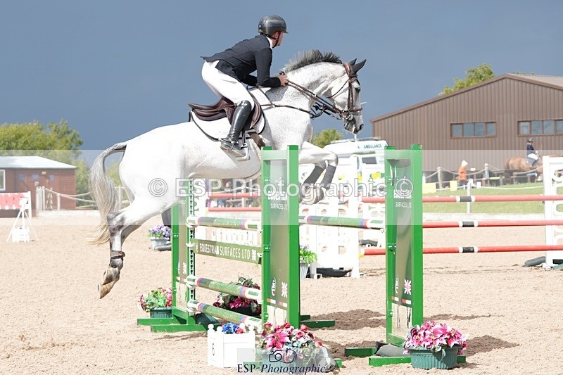 250913-123138-06906 - Cls 15 Snr Foxhunter