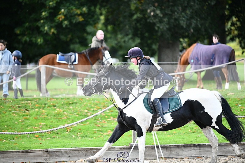 251004A-131954-01221 - Classes 6 & 7 60cm