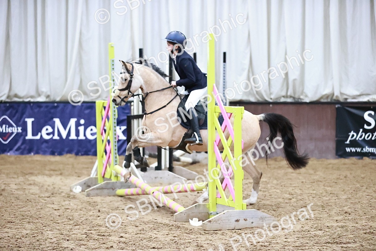 SBM_000144 - Class 1 - Cross Pole Jumping 30cm 40cm