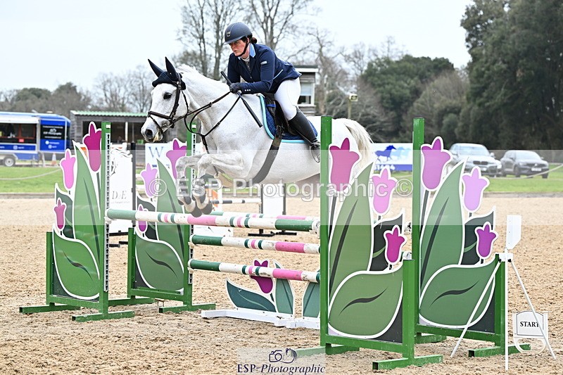 250321A-102052-00305 - Cls 2 Newcomers and 1.10m Open