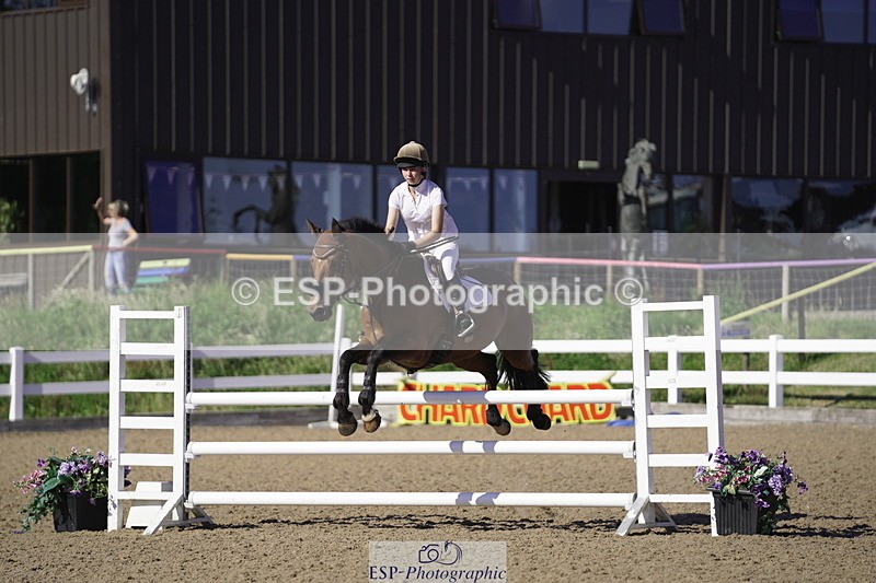 230624A-174940-02840 - Cls 33 1.05m Amateur Quali