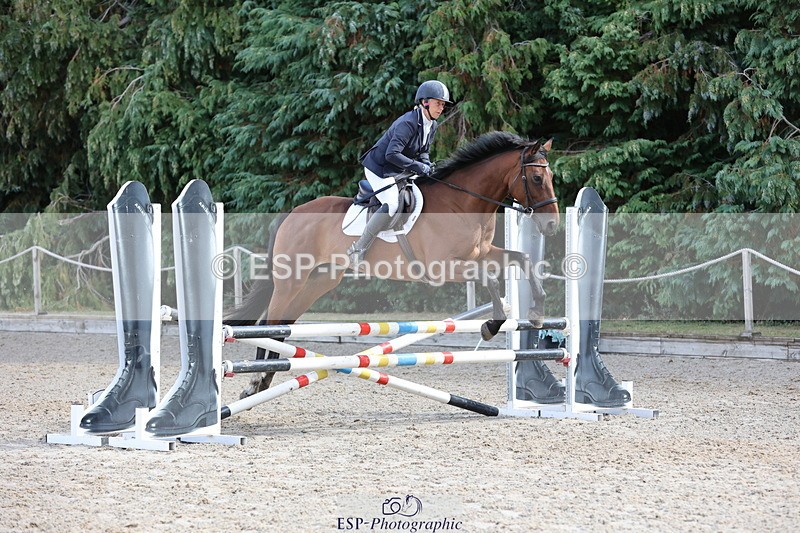 250829A-111344-01310 - Cls 7 British Novice and 90cm